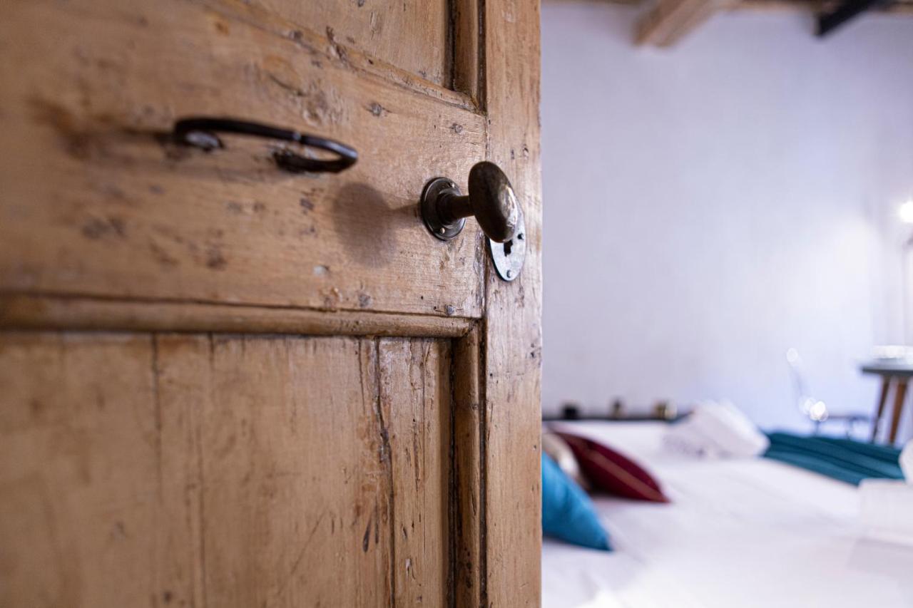 Greta Charming Suite In Trastevere Рим Экстерьер фото